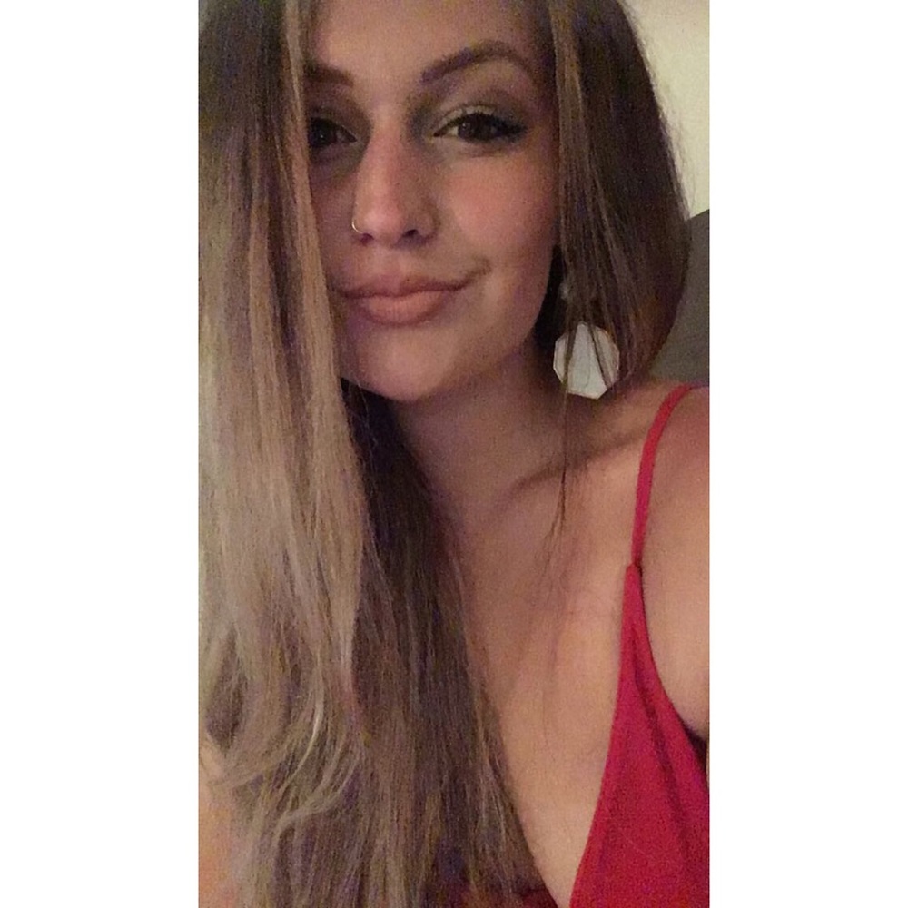 Meet your Posher, Lindsey